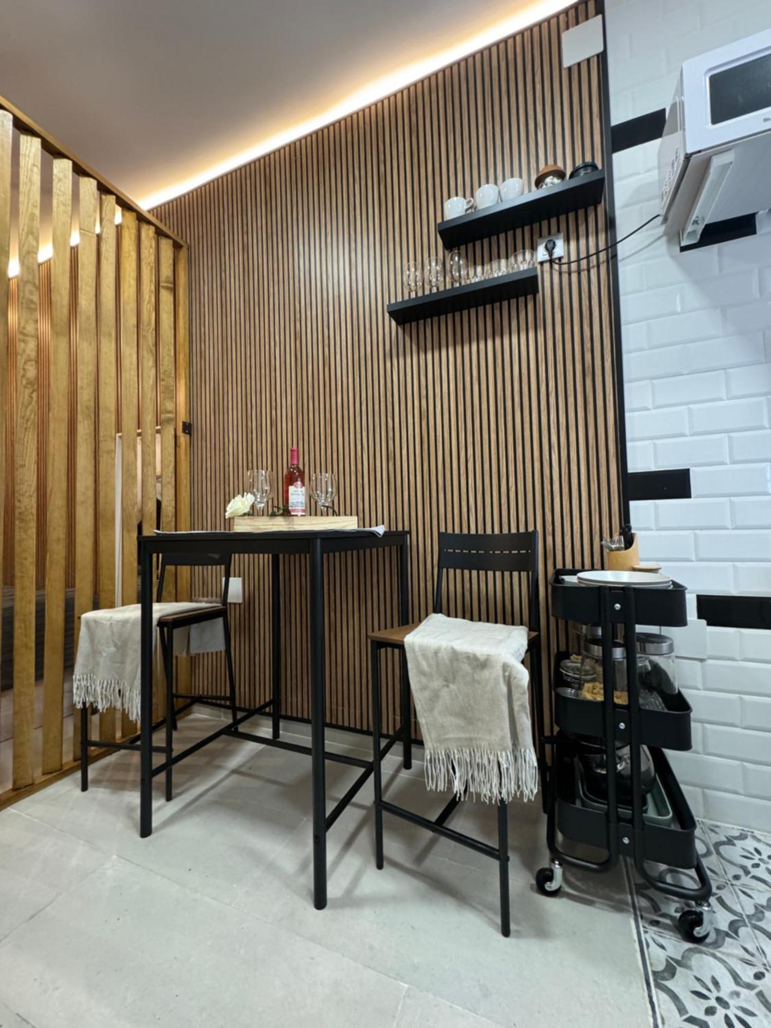 Apartamento Vistalegre! Pequeno Y Fantastico Loft Cerca Del Metro Madrid Exterior foto
