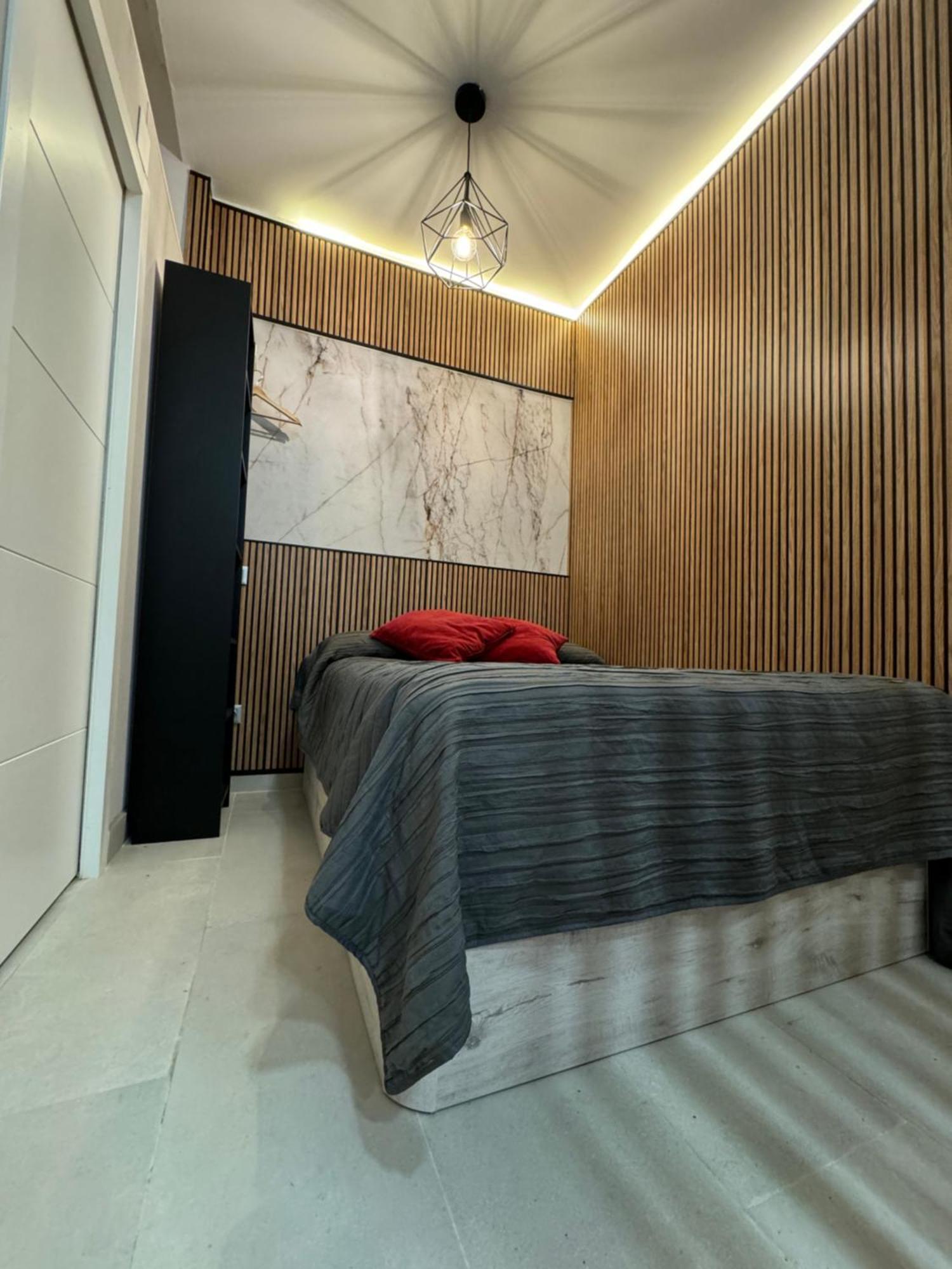 Apartamento Vistalegre! Pequeno Y Fantastico Loft Cerca Del Metro Madrid Exterior foto